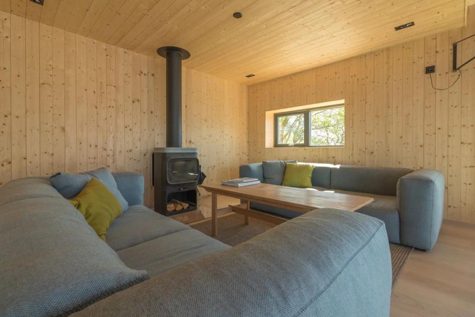 Minkfarmen, Spacious Seaside Cabin With Scenic View 람베르그 외부 사진